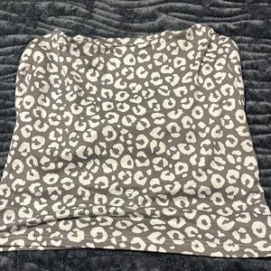 Strapless grey cheetah print